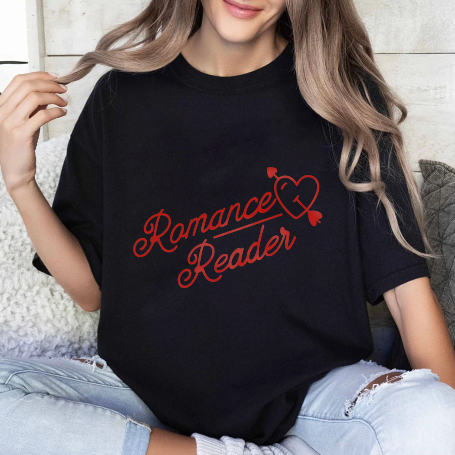 Wardrobecart Romance Reader Heart Arrow Design Tshirt