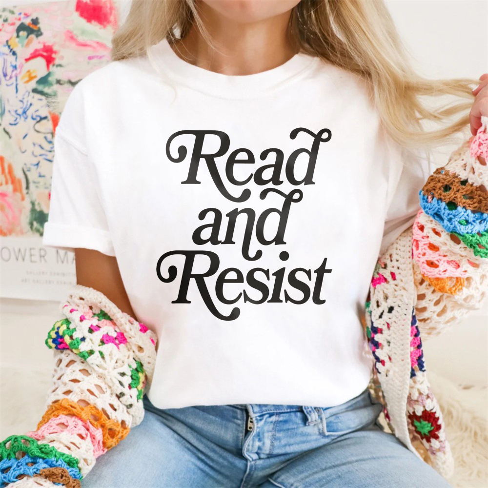 Wardrobecart Read And Resist Tshirt 100% cotton