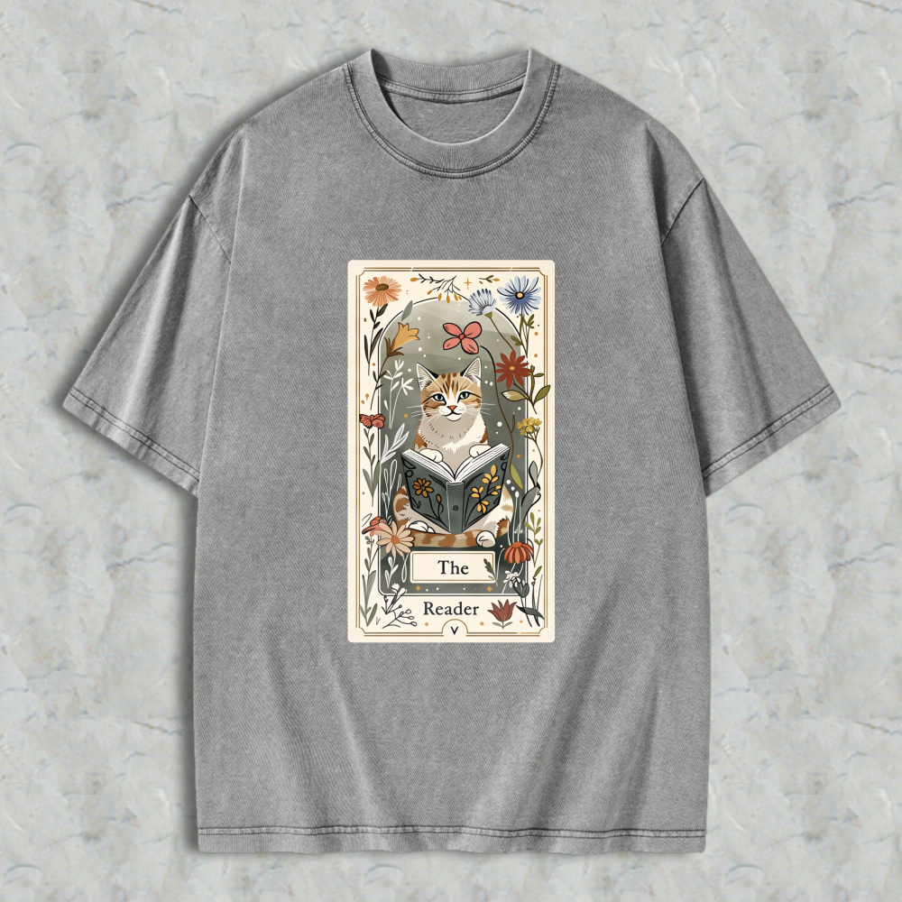 Wardrobecart Cat Reading Book Floral Tarot Card Design Unisex Washed T-shirt