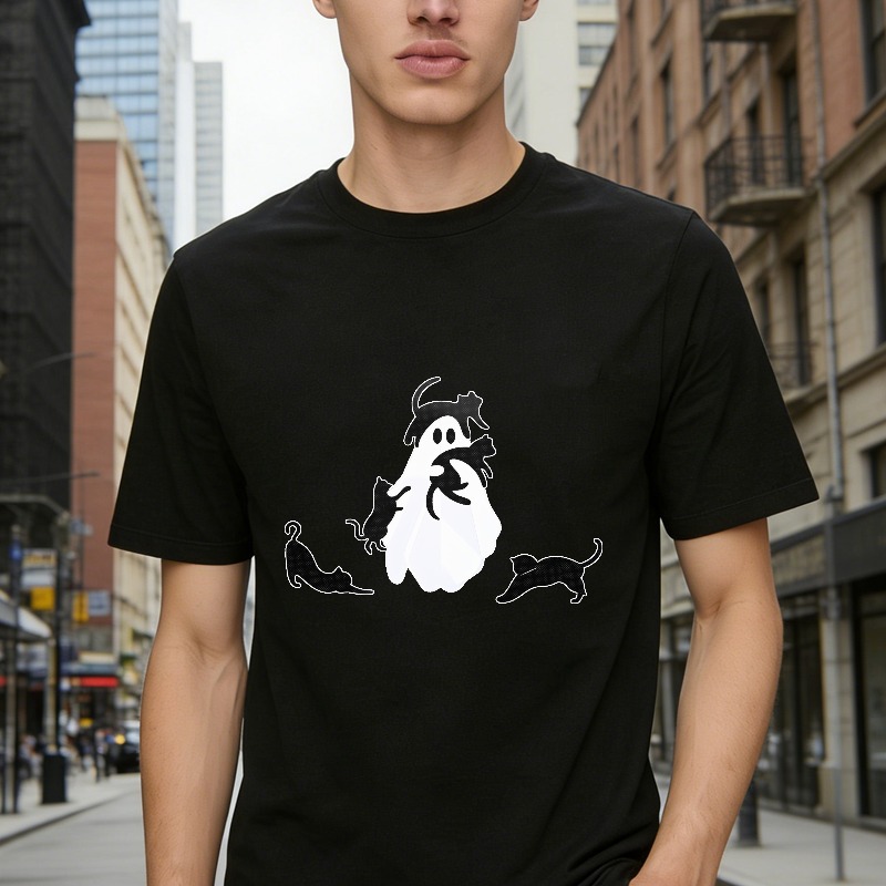Cute Ghost Surrounded By Cats Halloween Unisex Classic T-shirt