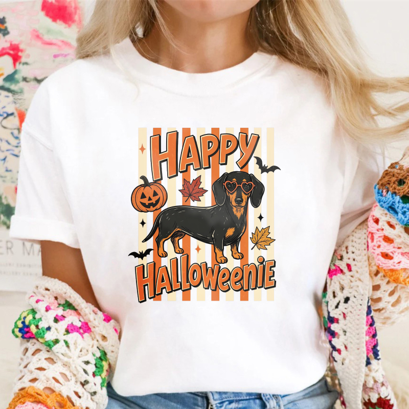 Happy Halloweenie Dachshund Dog Pumpkin Bat Autumn Leaves, Unisex Classic T-shirt