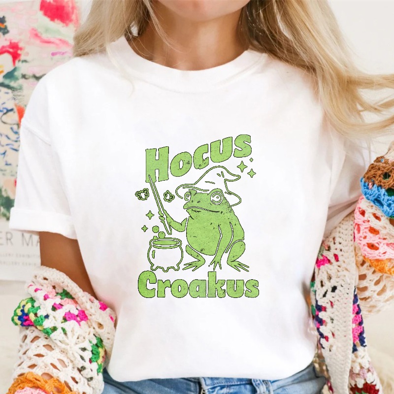 Hocus Croakus Funny Witch Frog Halloween Graphic T-shirt