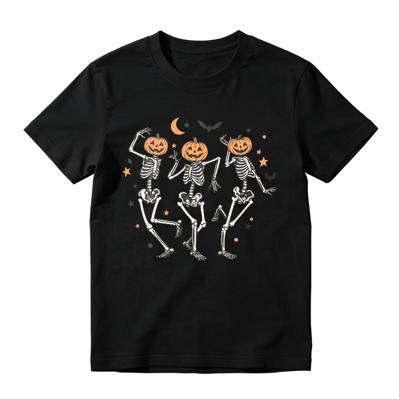 Halloween Dancing Skeletons With Pumpkin Heads And Bats, Unisex Classic T-shirt