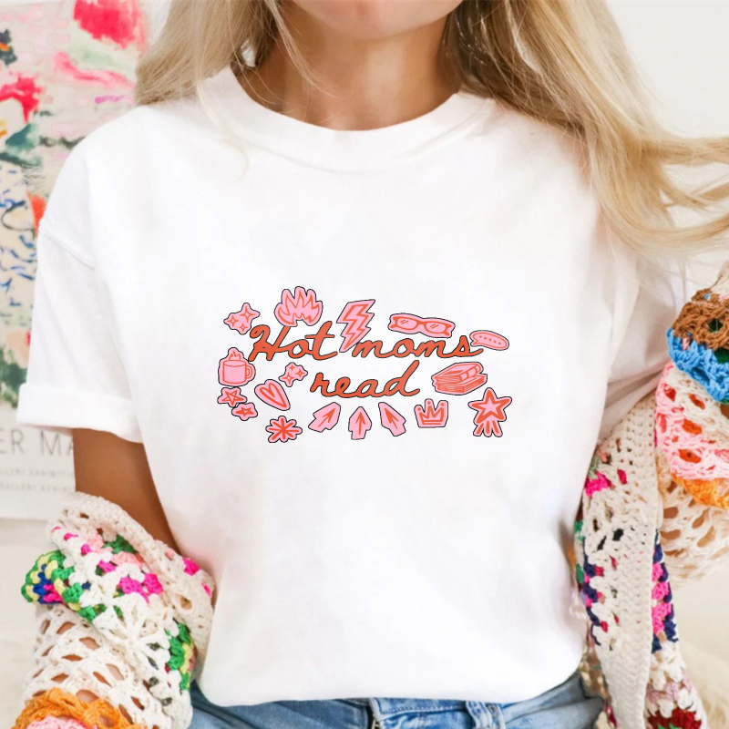 Wardrobecart Hot Moms Read With Book And Accessories Unisex Classic T-shirt