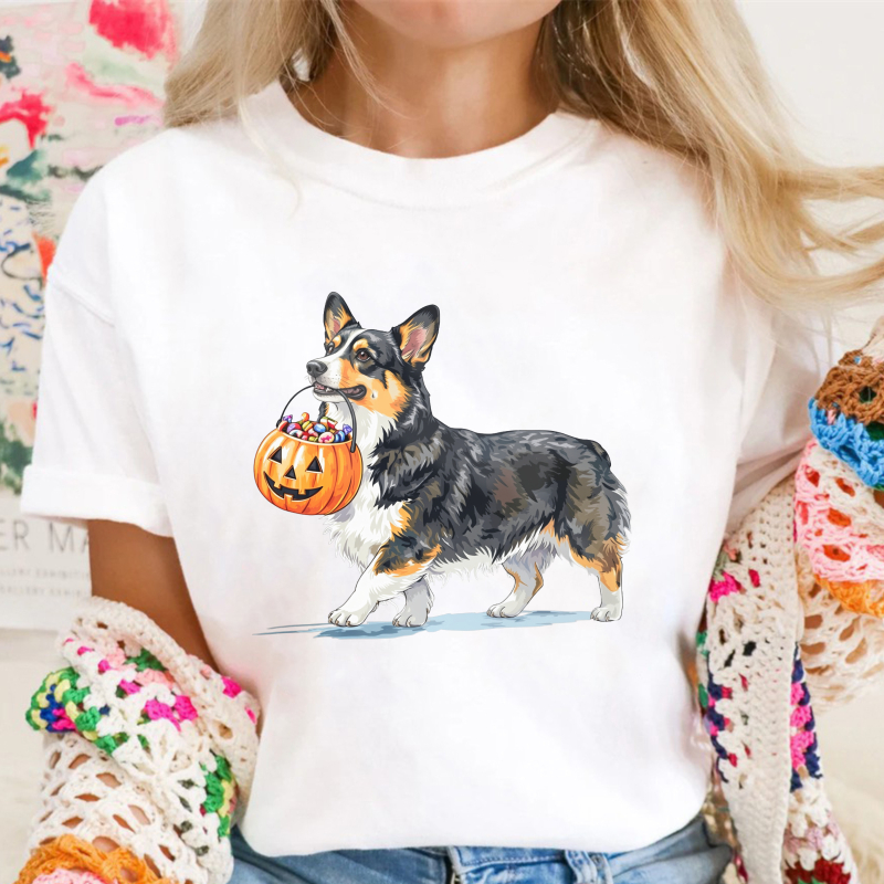 Corgi Dog Holding Halloween Pumpkin Basket, Unisex Classic T-shirt