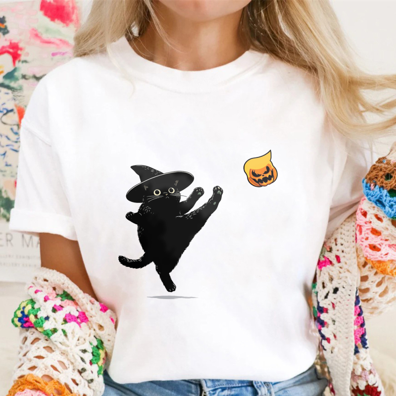 Halloween Black Cat Witch Hat Dancing With Pumpkin Unisex Classic T-shirt