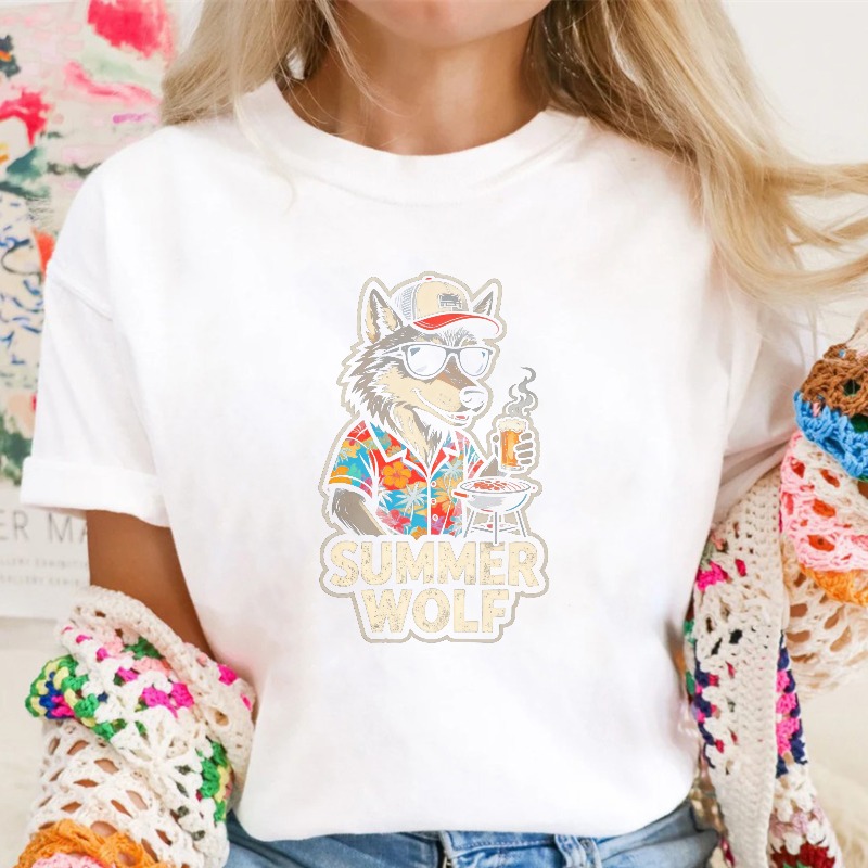 Summer Wolf Cartoon Graphic Unisex Classic T-shirt