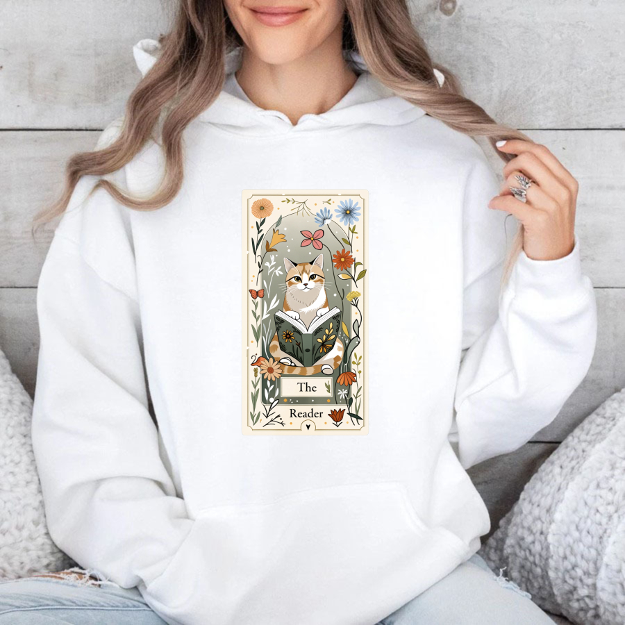 Wardrobecart Cat Reading Book Tarot Card Design Unisex Classic Hoodie