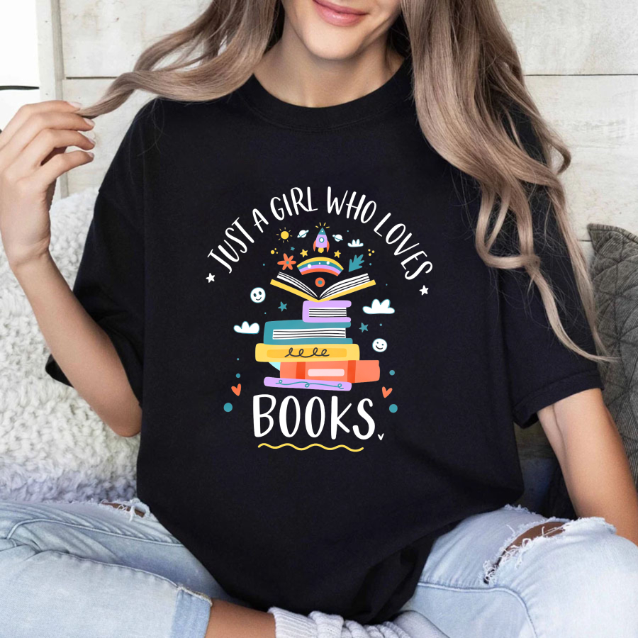 Wardrobecart Just A Girl Who Loves Books Tshirt(2)