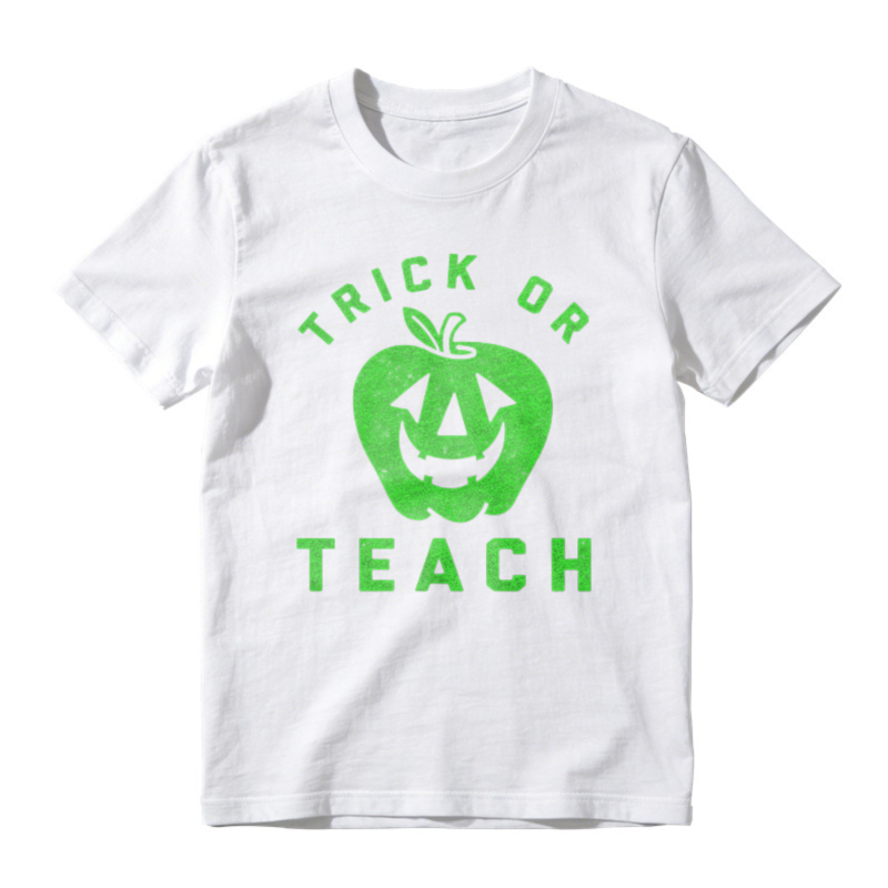 Trick Or Teach Halloween Pumpkin Teacher T-shirt