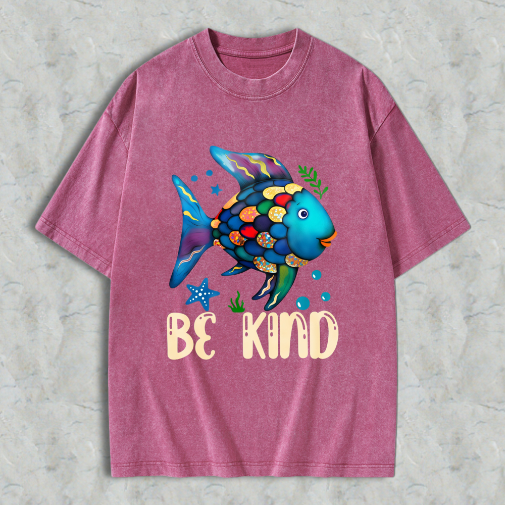 Wardrobecart Colorful Fish With Be Kind Text Unisex Washed T-shirt