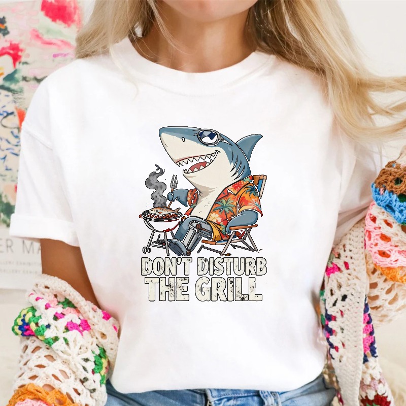Funny Shark Wearing Sunglasses Grilling BBQ Don't Disturb The Grill Unisex Classic T-shirt