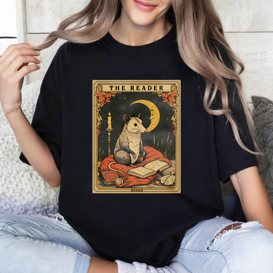 Wardrobecart The Reader Mouse Book Moon Candle Leaves Tshirt