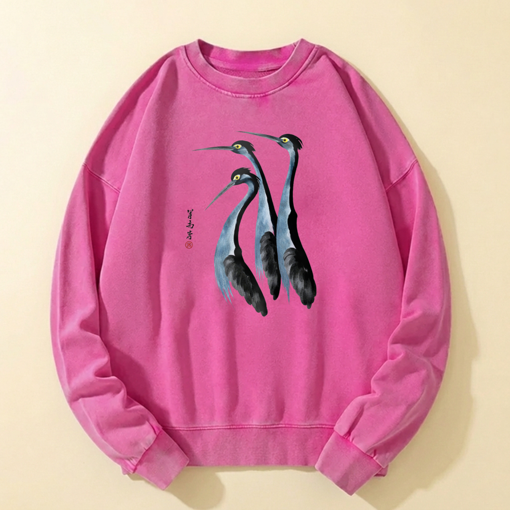 Elegant Crane Print Sweatshirt Unisex Crewneck Long Sleeve Casual Top Artistic Bird Design Fashionable Comfortable Wear