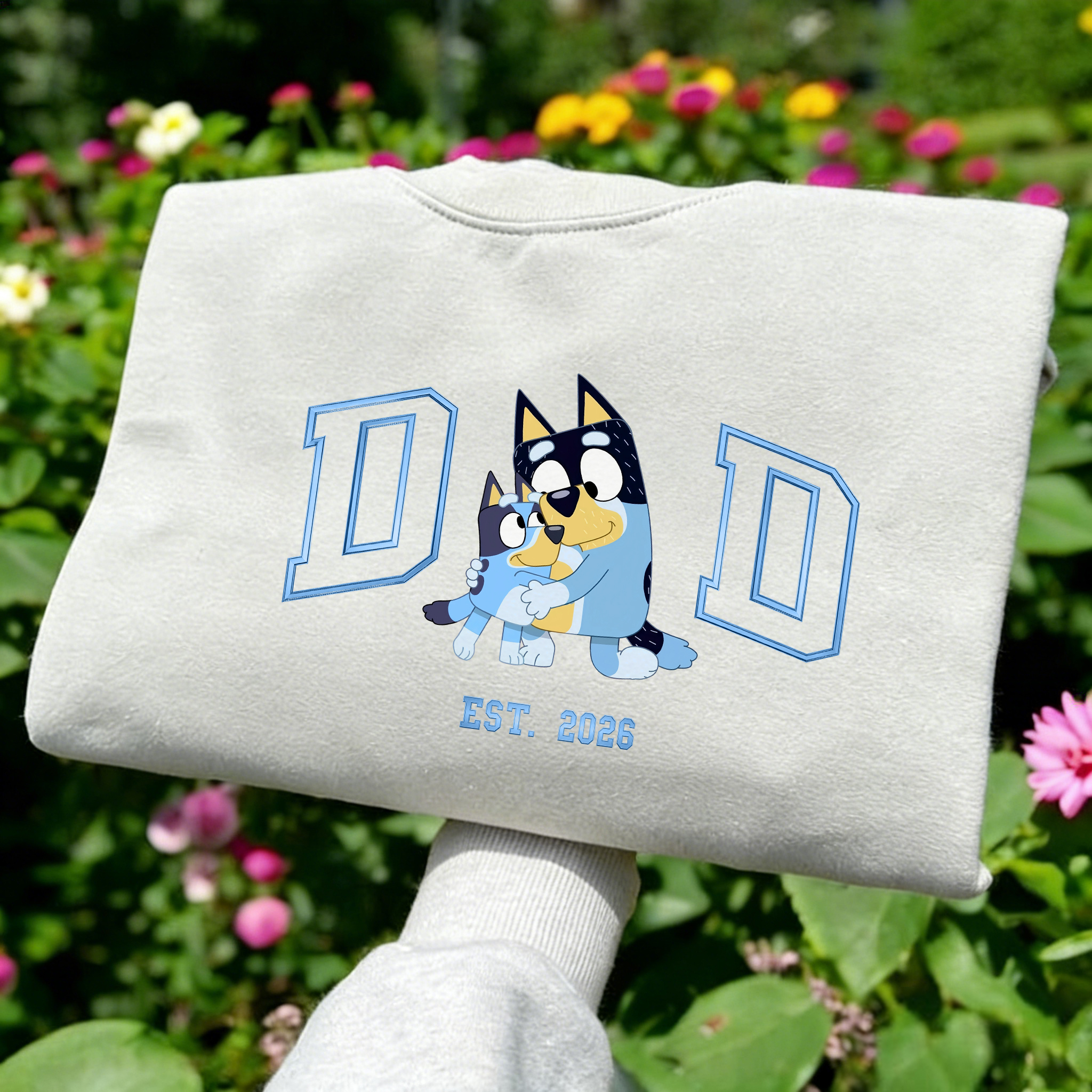 Custom-printed matching sweatshirts for parents and children based on photos (Bluey)
