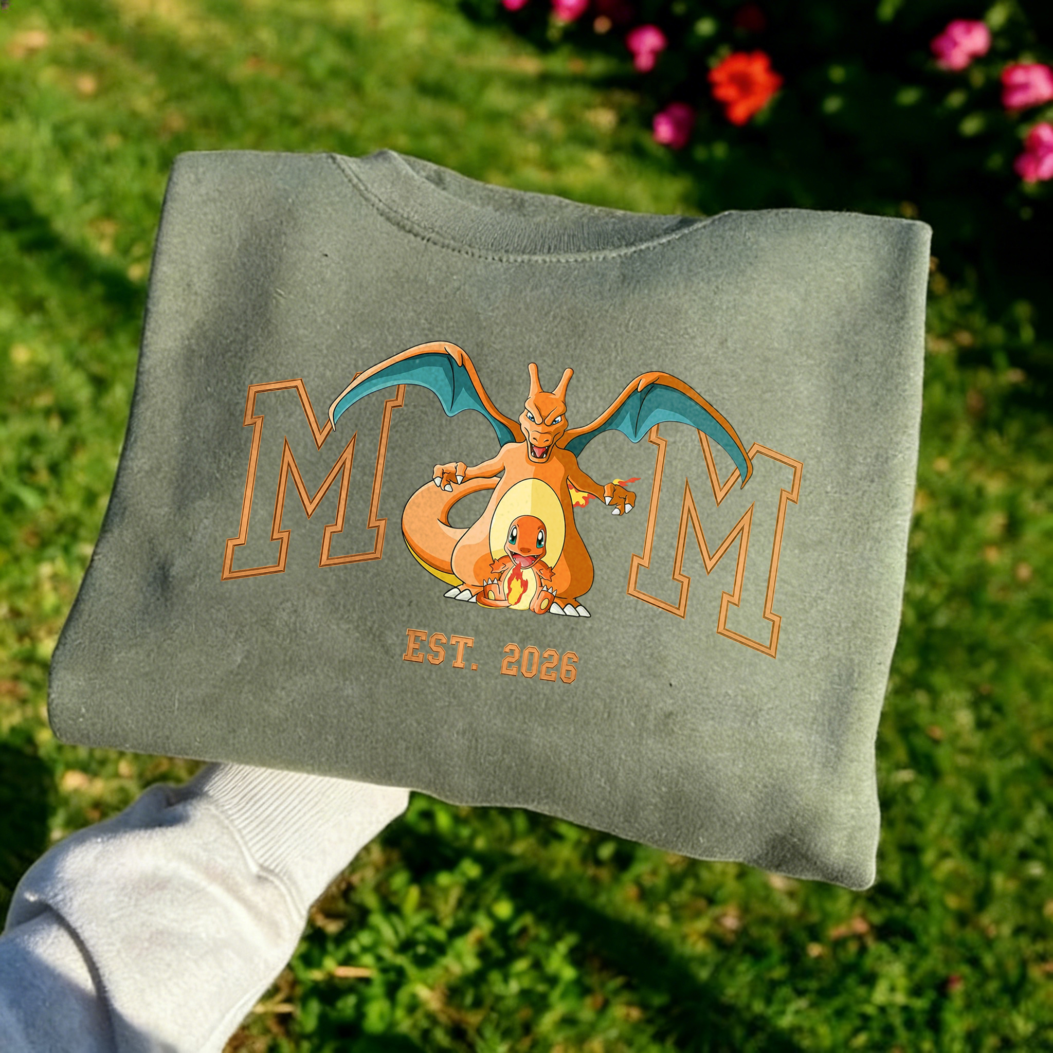 Custom-printed couple portrait sweatshirts based on photos(Pokémon)