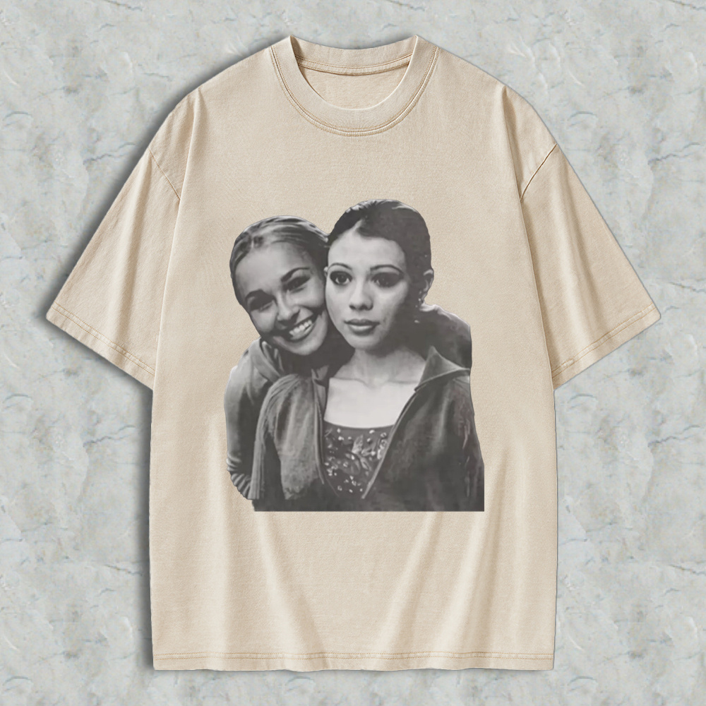 Hayden Panettiere Michelle Trachtenberg Retro Portrait Graphic T-Shirt Unisex Cotton Washed t-shirt