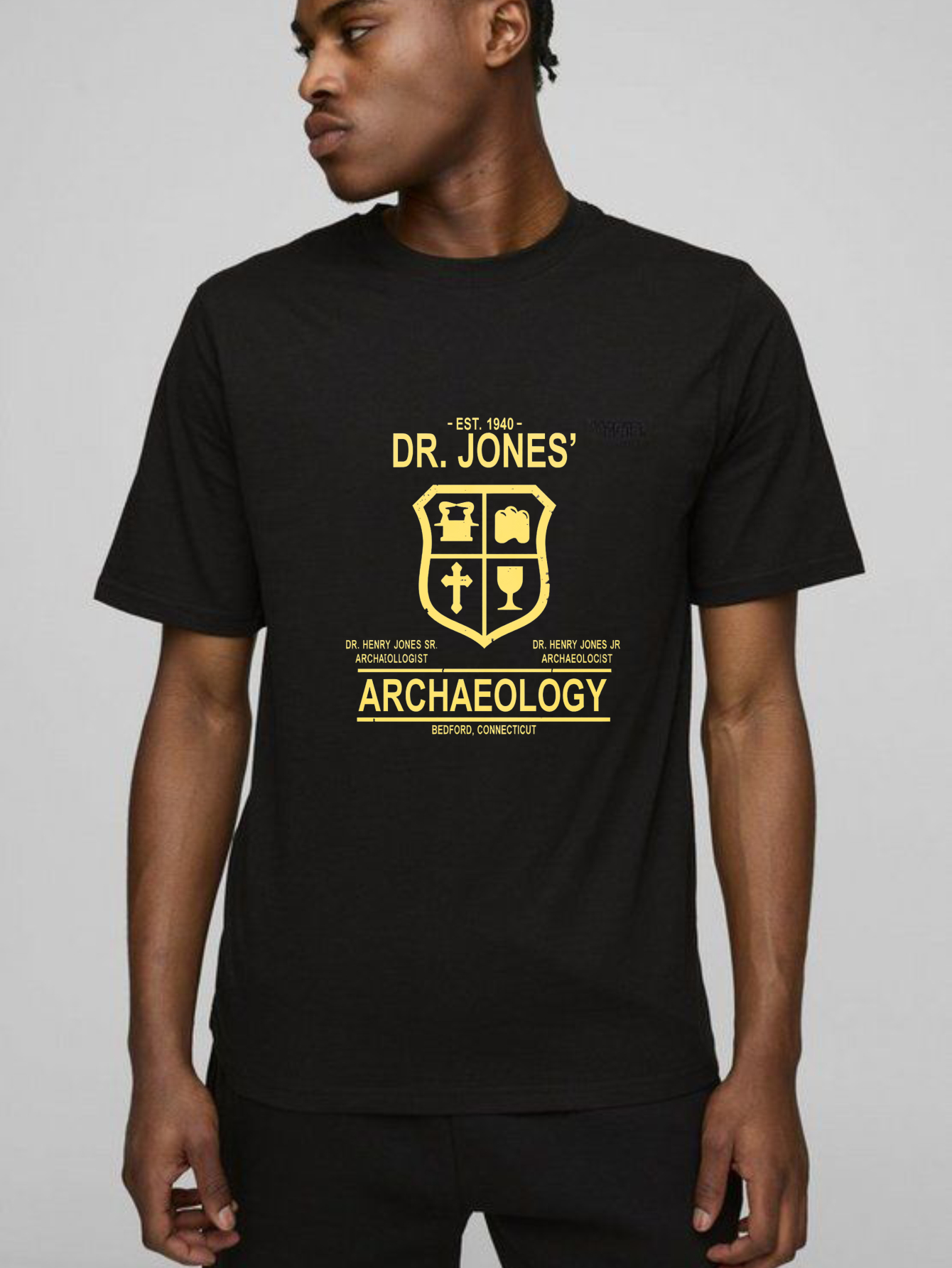 Dorawear™ Dr Jones Archaeology Crest Design T Shirt
