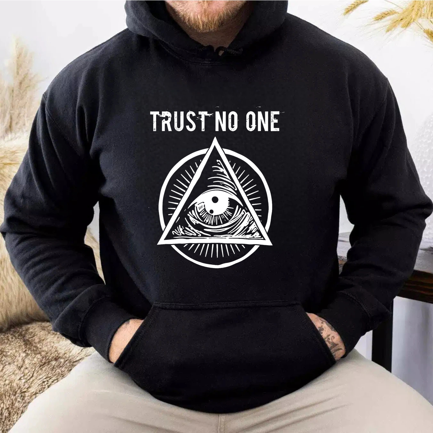 Dorawear™ Trust No One All Seeing Eye Hoodie Black Sweatshirt With Eye Symbol Conspiracy Theory Graphic Pullover For Men Women Unisex Streetwear Fashion Top-Dorawear