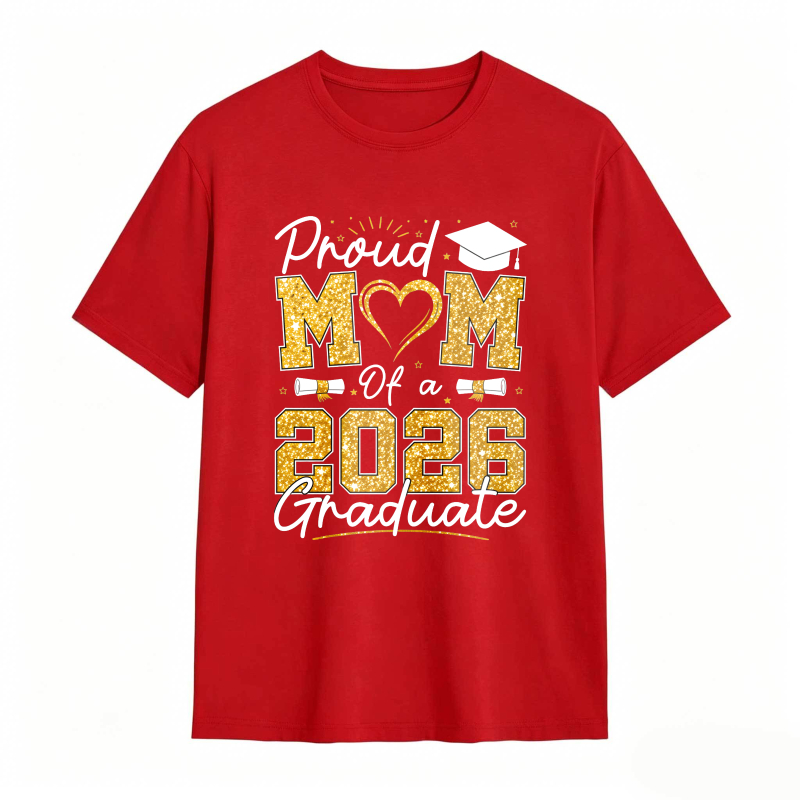 Dorawear™ Proud Mom Of A 2026 Graduate With Graduation Cap And Heart Design Unisex Classic T-shirt