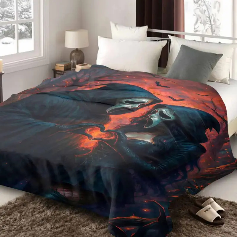 Hooded Lovers Flannel Blanket, Gothic Romance Print, Soft Cozy Lightweight All Season Body-Warming Dark Decorative Blanket for Sofa