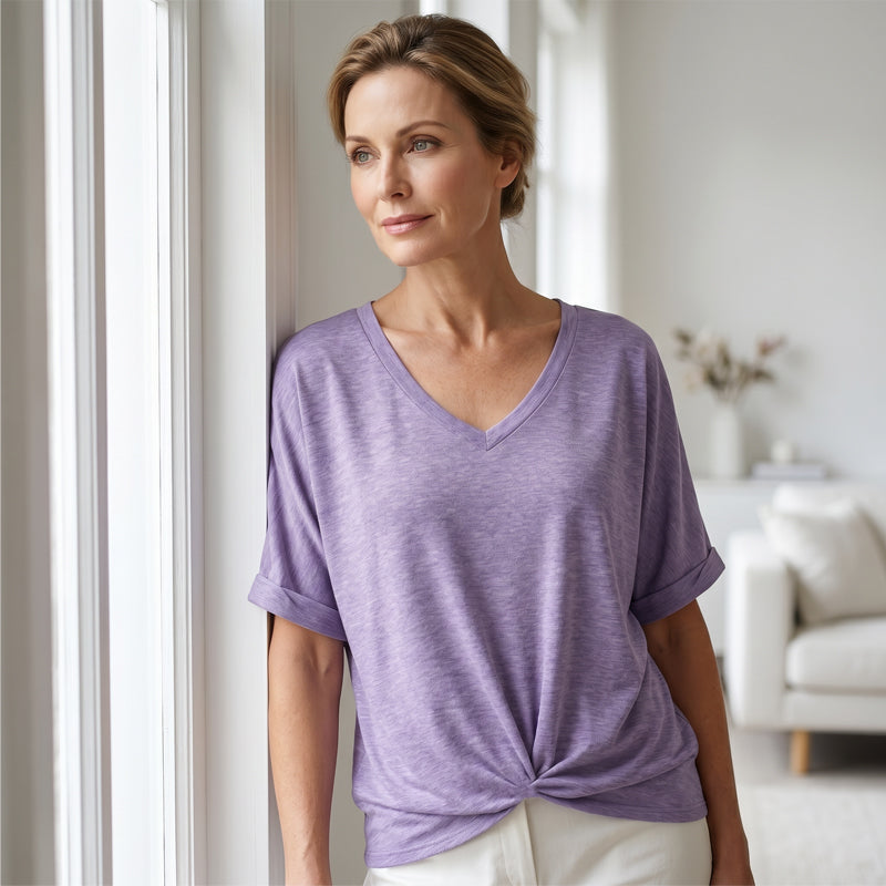 👕🌸 50% RABATT! Lässiges, lockeres V-Ausschnitt-Oberteil für Damen – Entspannt, schick & perfekt für warme Tage 🍂