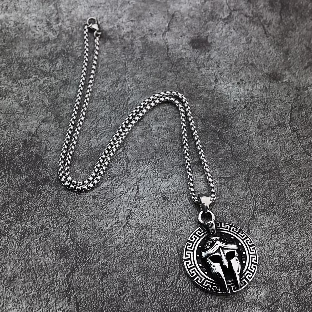 Spartan Helmet Necklace for Men – Greek Warrior Pendant（Free Shipping）