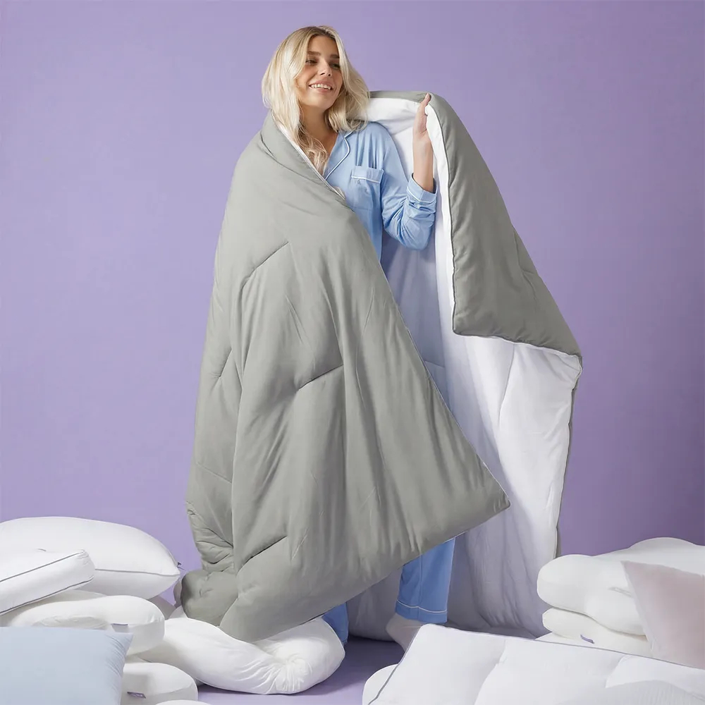CloudLuxe Comforter