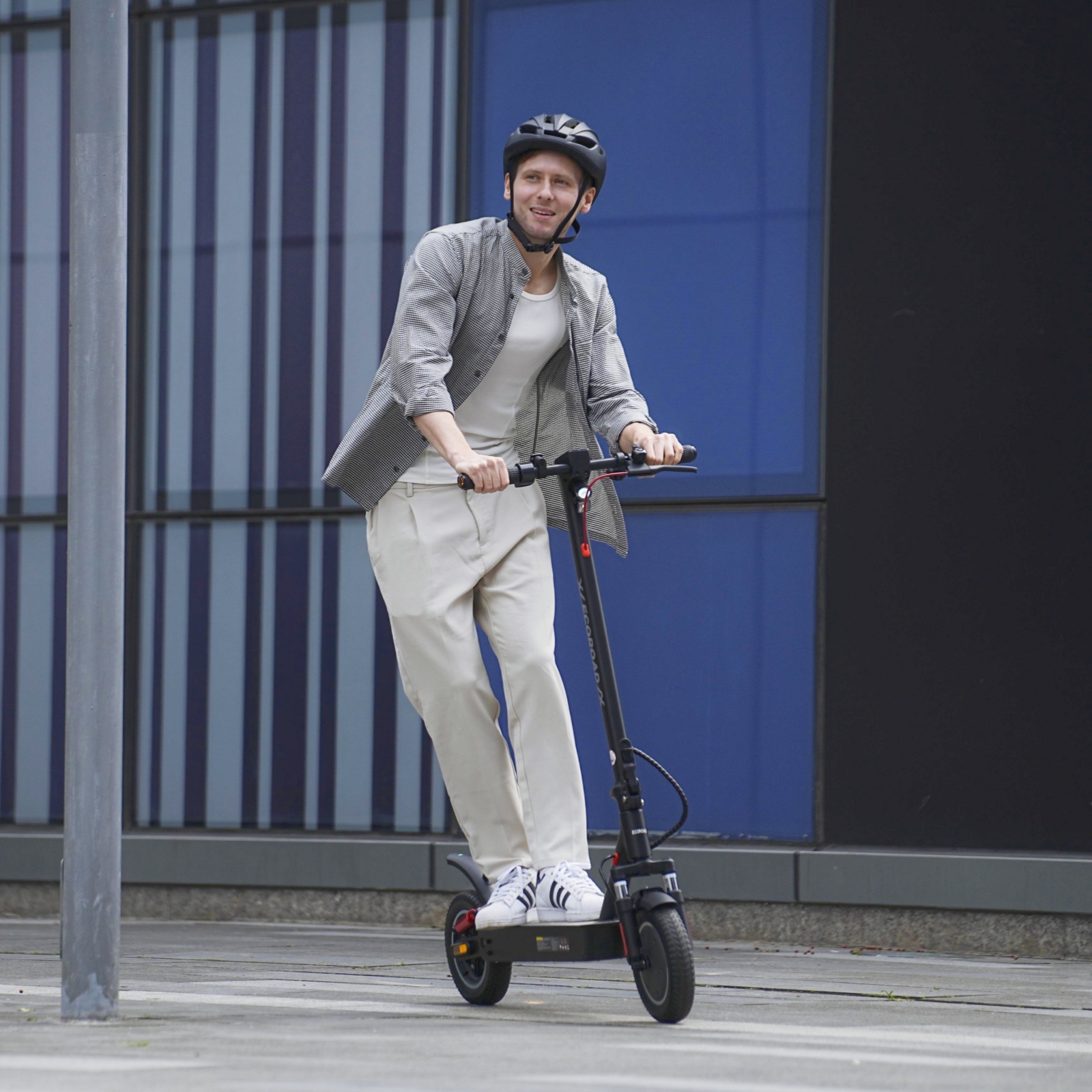 EC9 Electric Scooter