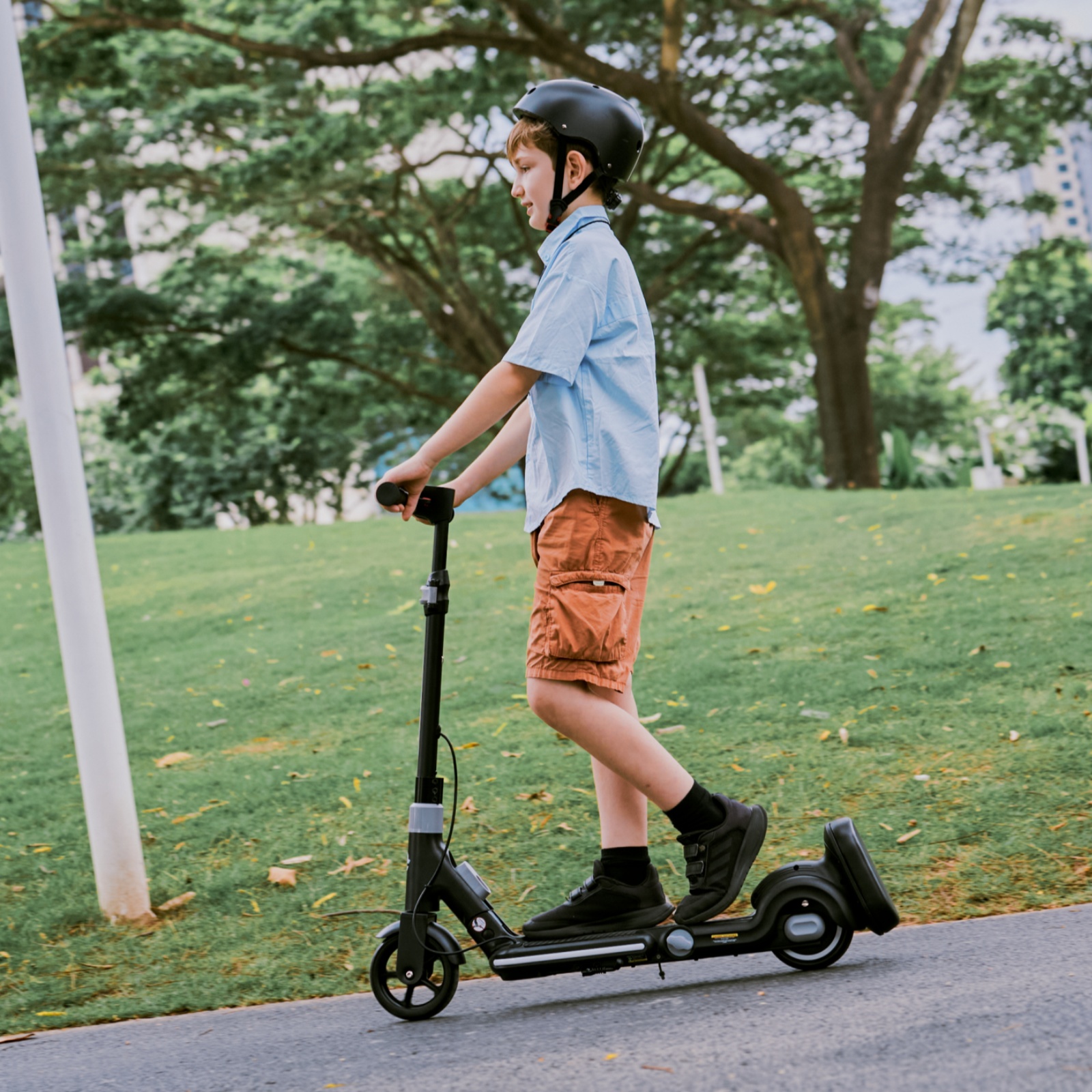 EK8 Kid Electric Scooter