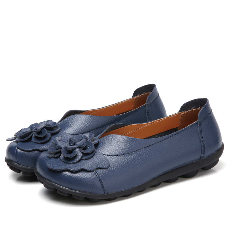 Women's Comfortable Leather Flat Shoes – Soft Sole & Everyday Support
