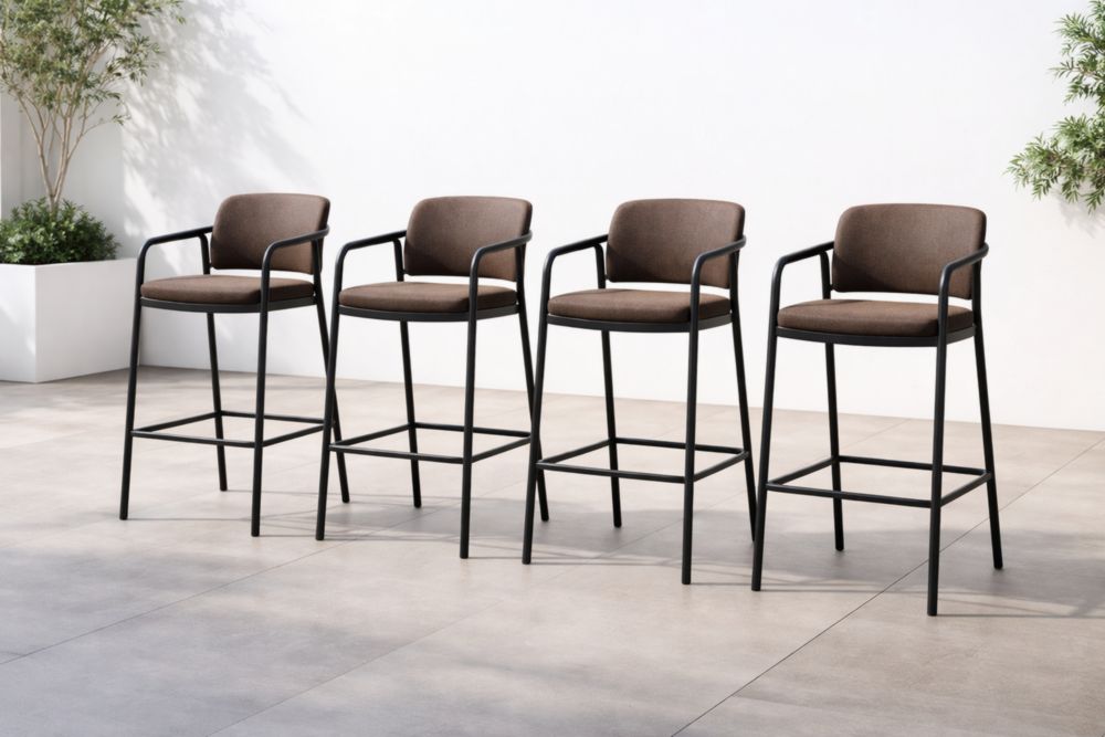 Set di 4 Sgabelli in Tessuto Marrone con Struttura in Metallo