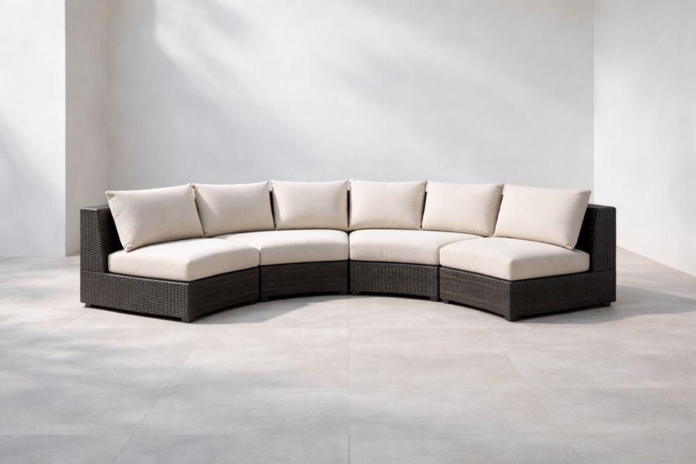 Divano modulare da esterno in rattan sintetico a 6 posti curvo con cuscini beige crema