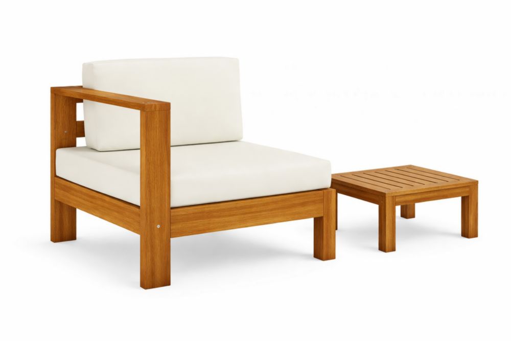 Poltrona e Tavolino in Legno massello con Cuscini in Poliestere Crema