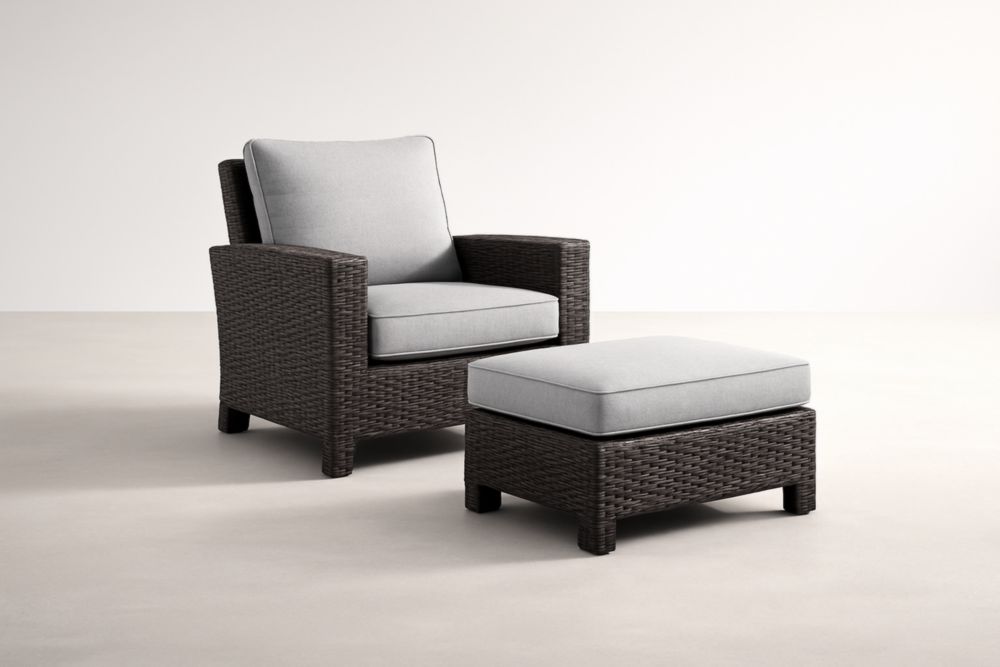 Set Poltrona con Poggiapiedi in Rattan Grigio