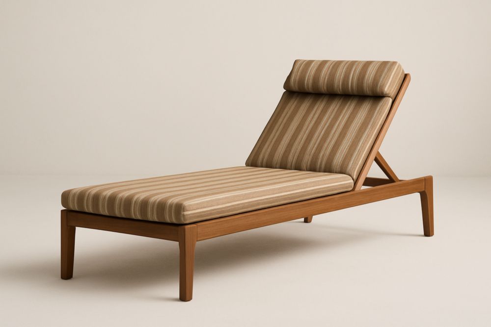 Lettino Prendisole in Legno di Teak con Rivestimento a Righe Beige