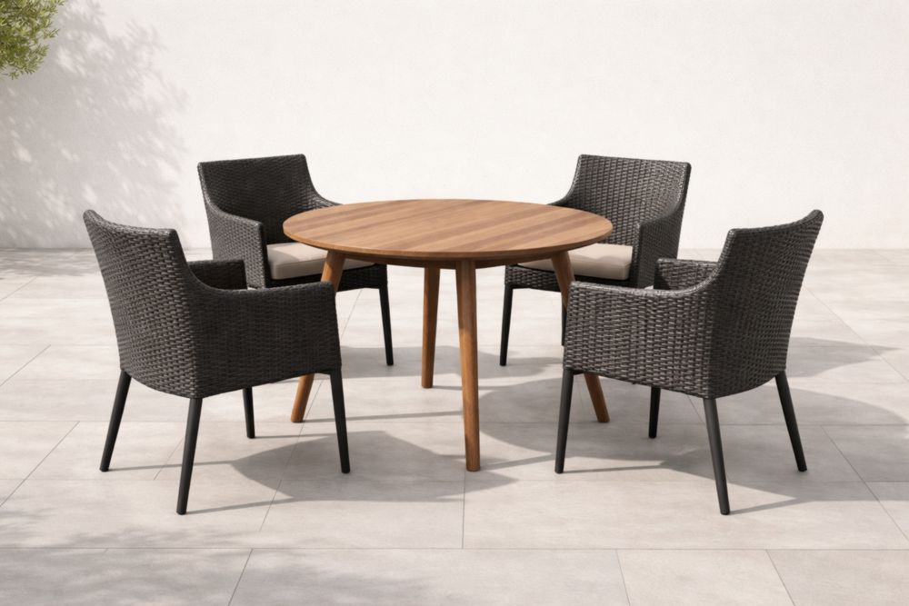 Set Tavolo Rotondo in Legno con 4 Sedie in Rattan Sintetico