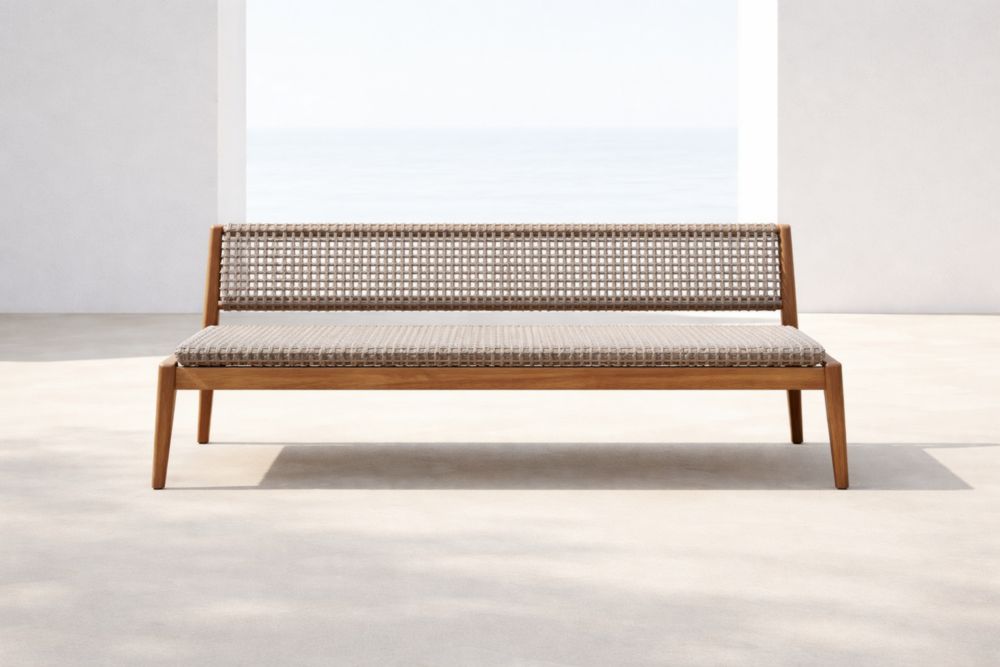 Canapé en bois et polyéthylène brun clair