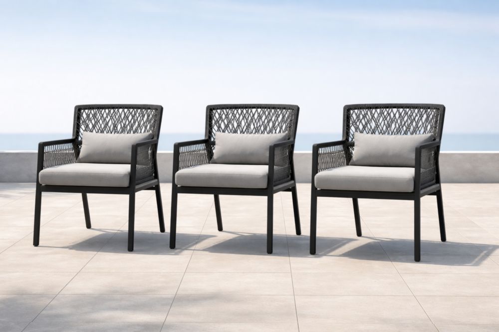 Ensemble de 3 fauteuils de jardin en aluminium et cordage noir avec coussins gris