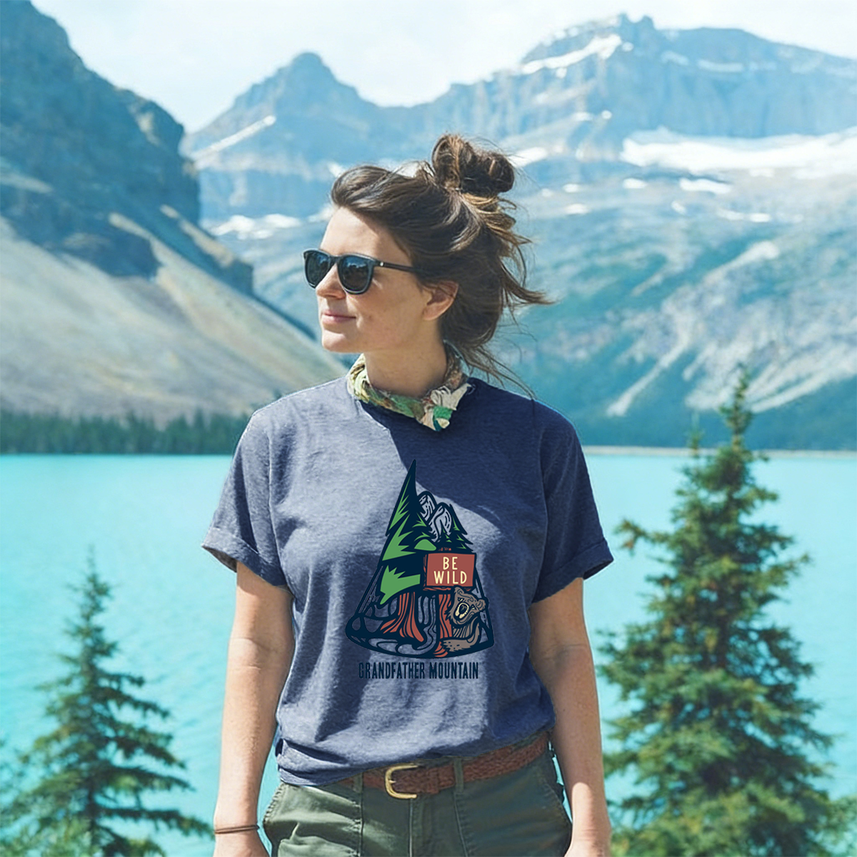 Bear and Trail Sign Tee Cotton Classic T-Shirt