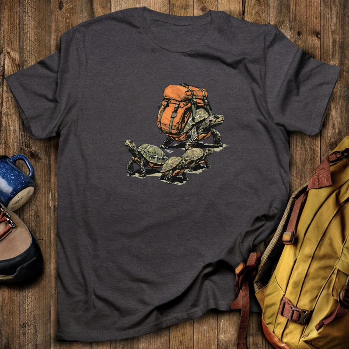 Turtle Family Backpacker -Shirt