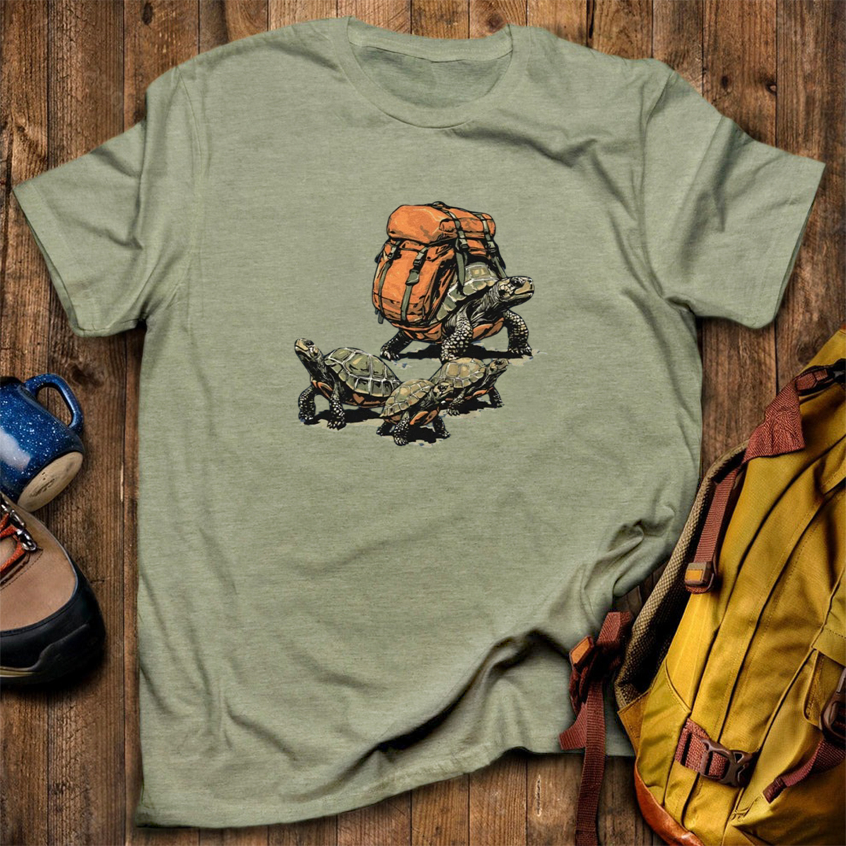Turtle Family Backpacker -Shirt