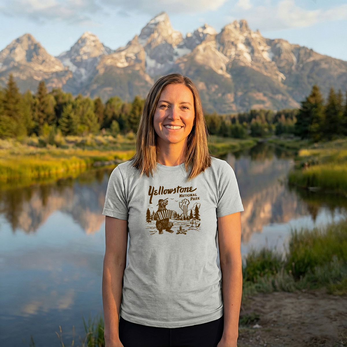 Yellowstone National Park Retro Bear Old Faithful Grand Canyon T-Shirt