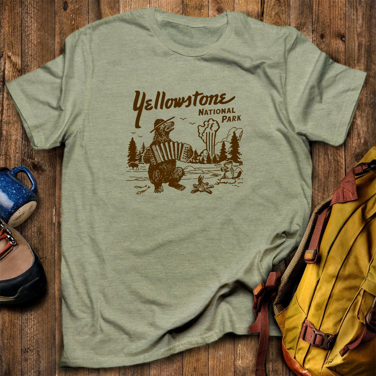 Yellowstone National Park Retro Bear Old Faithful Grand Canyon T-Shirt