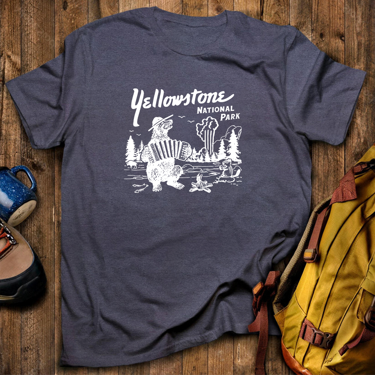 Yellowstone National Park Retro Bear Old Faithful Grand Canyon T-Shirt