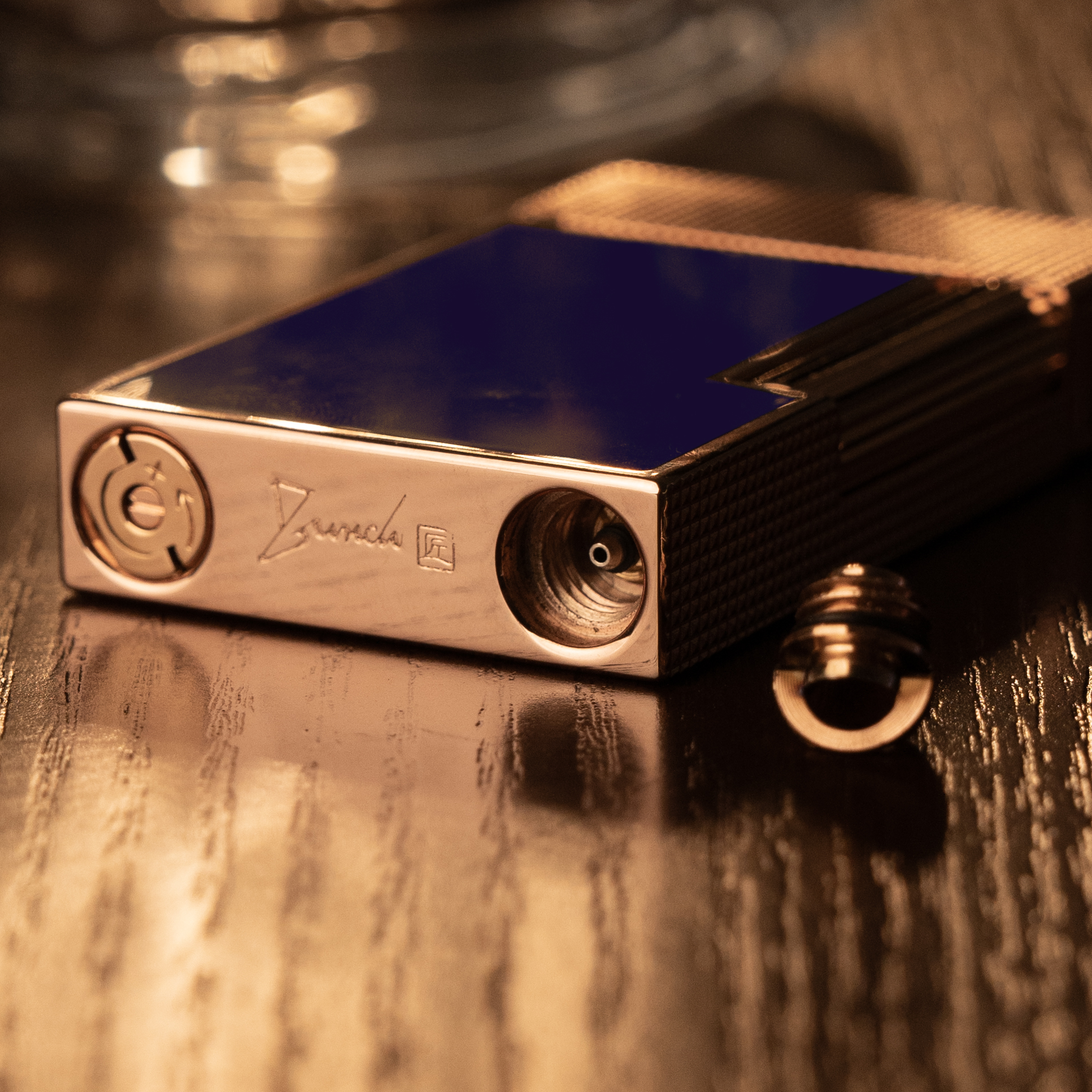 BUNCH "NAVIGATOR" | Translucent Sapphire Lacquer Finish | Iconic Resonant "Ping" | Solid Integrated Brass Core