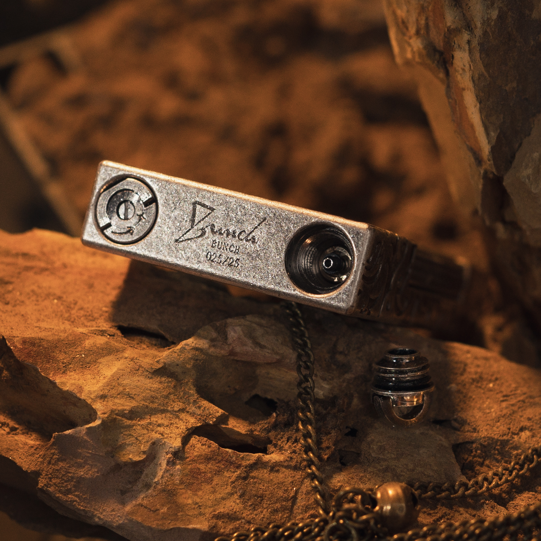 BUNCH "FLOATING CLOUDS" | Five-Side Precision Deep Engraving | 360° Seamless Design | Solid Integrated Brass Core