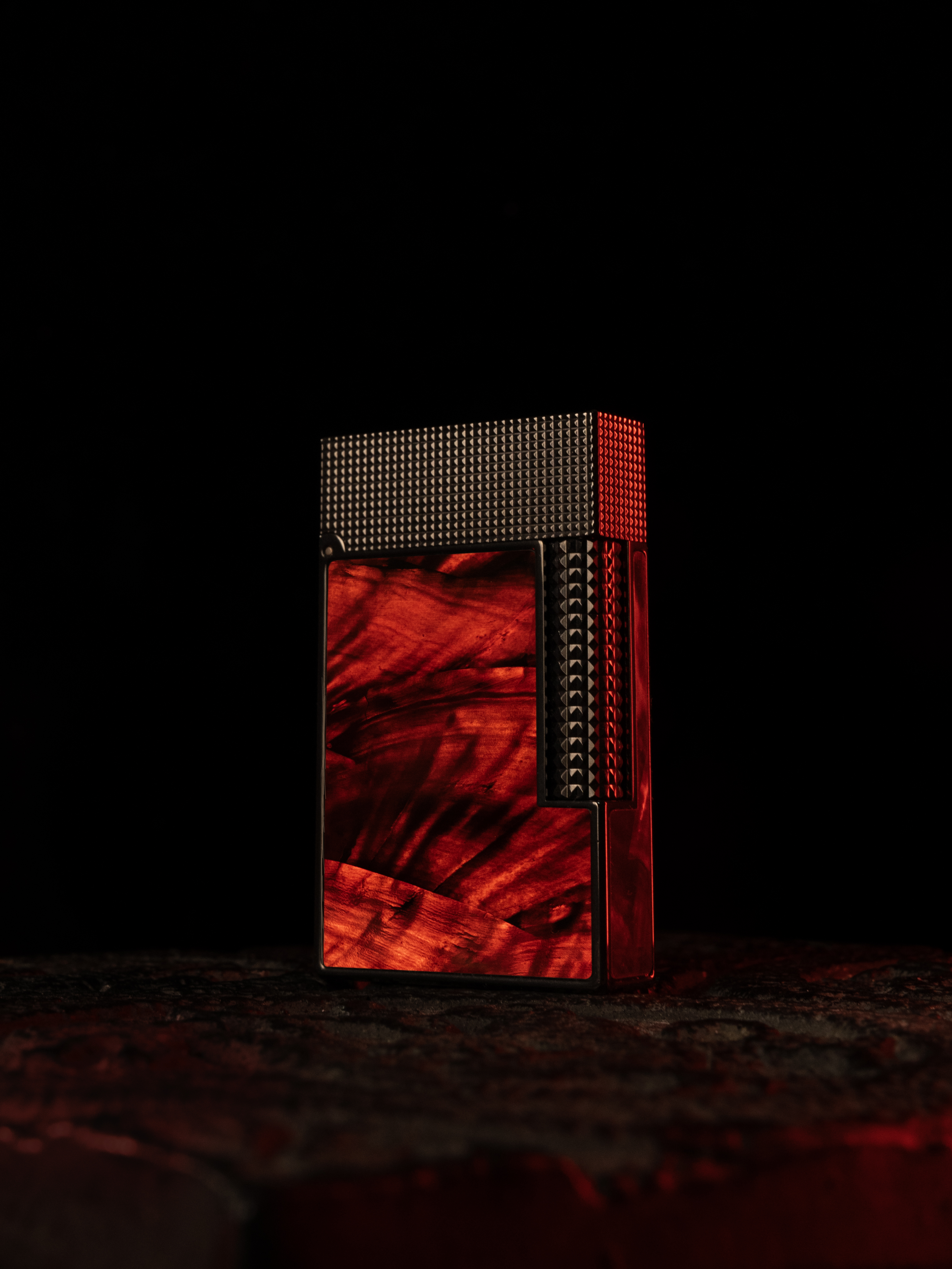 BUNCH "BLOOD MOON" | Rare Crimson Raden Shell Inlay | Iconic Resonant "Ping" | Solid Integrated Brass Core