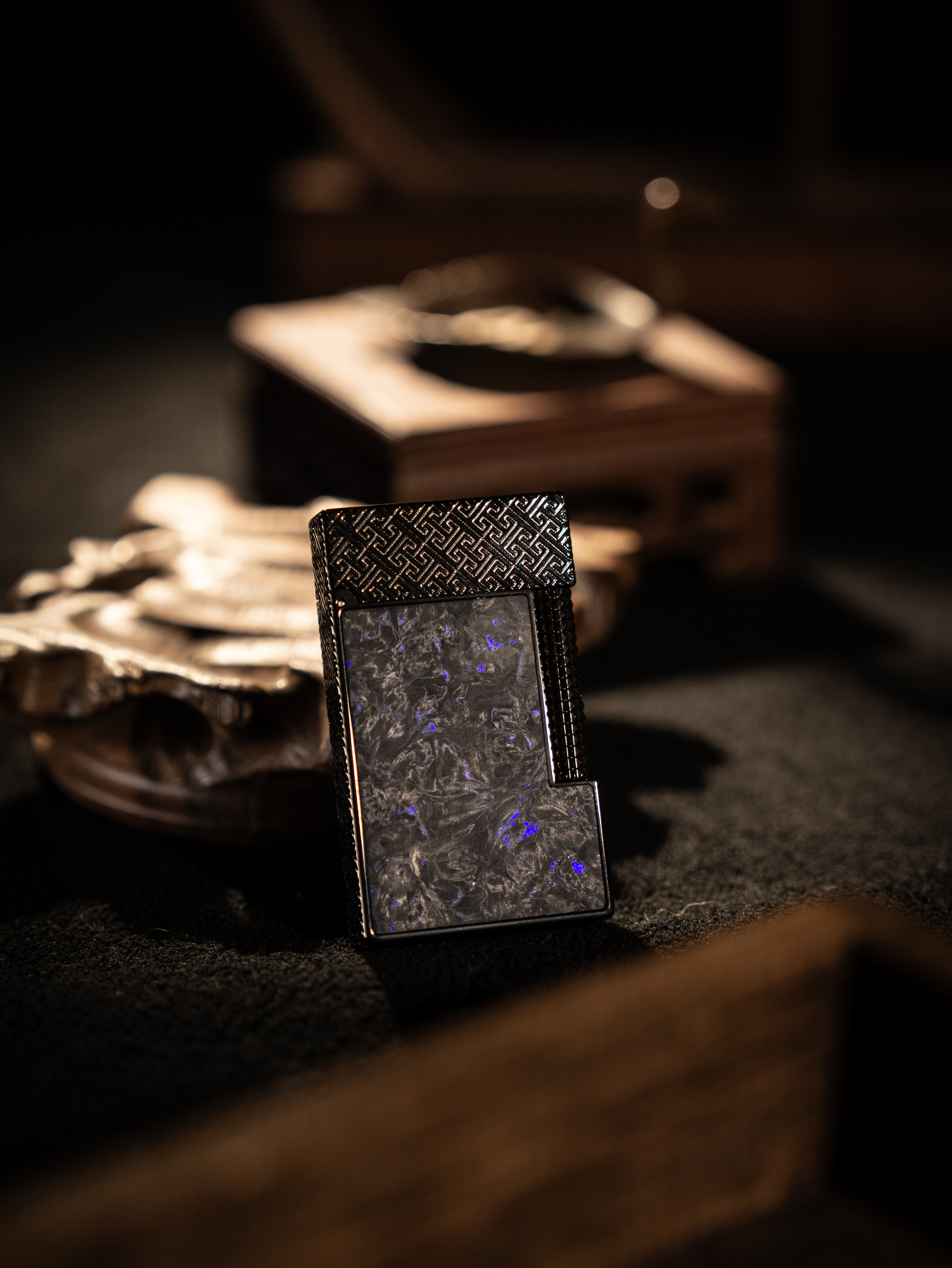 BUNCH "American Myths" Luxury Lighter - Premium Forged Carbon Fiber & Solid Brass Gas Lighter, Side-Roller Flint Ignition with Classic Ping Sound
