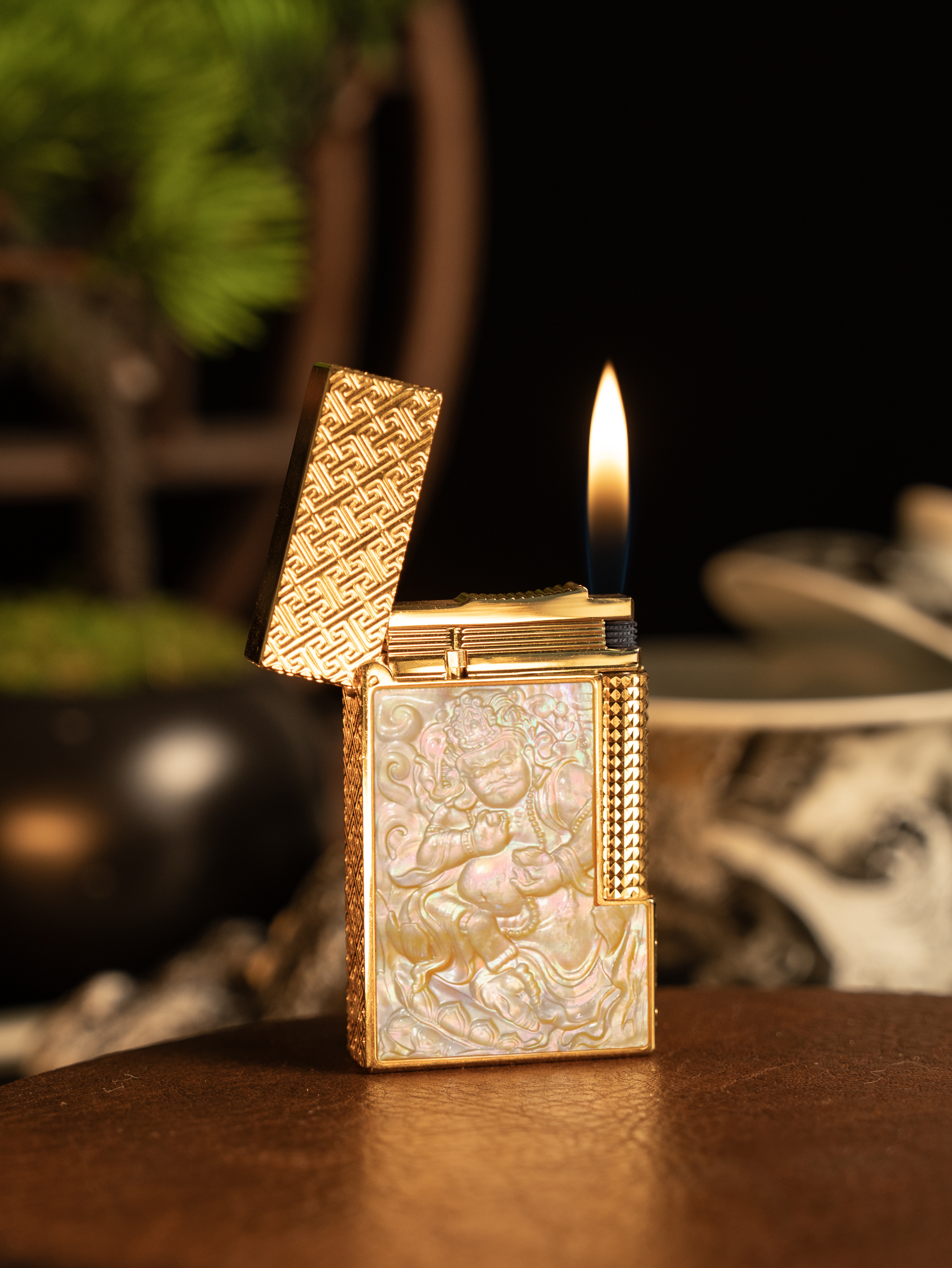 BUNCH "JAMBHALA - YELLOW WEALTH GOD" | Mother-of-Pearl Relief Art | Iconic Resonant "Ping" | Solid Integrated Brass Core